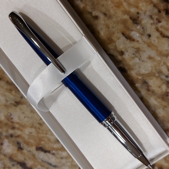 Cross Pens - Picture 3 of 3